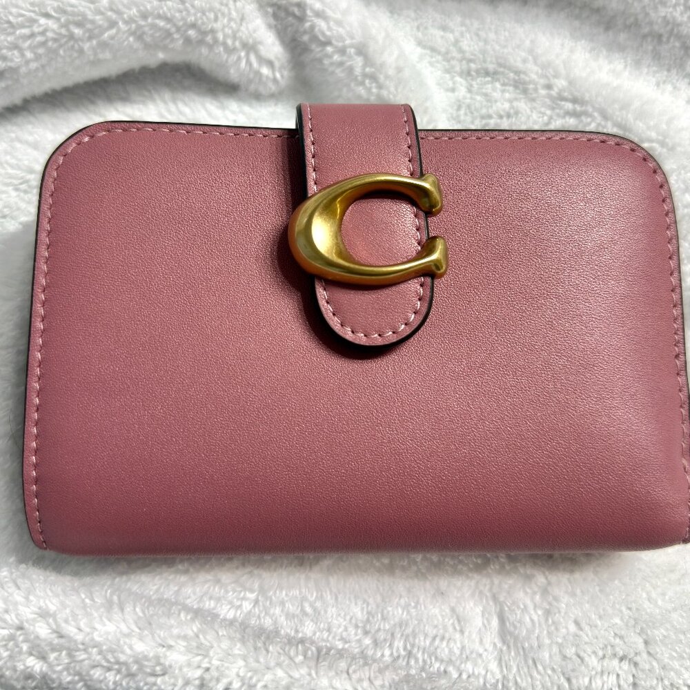 Coach Soft Grain Leather Tabby Wallet in Peony.  FAST SHIPPER